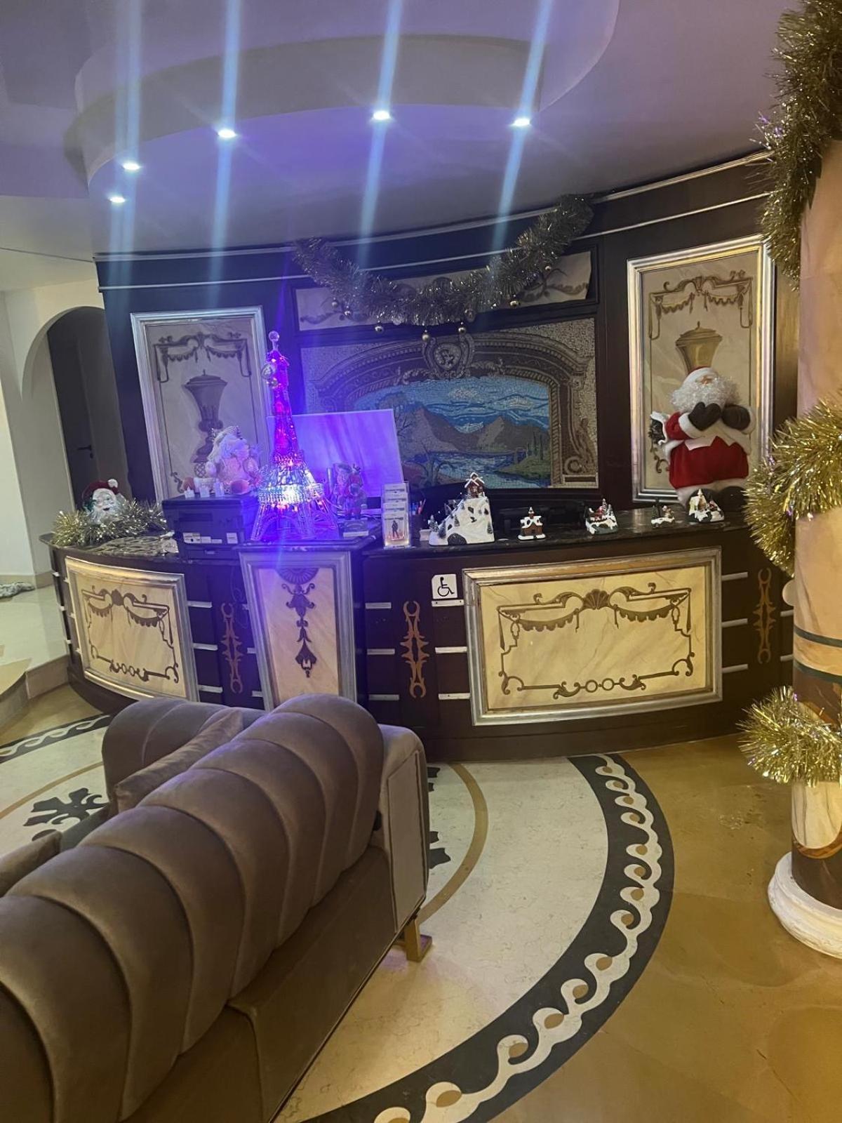 Hotel Grand Paris Вильжюиф Экстерьер фото